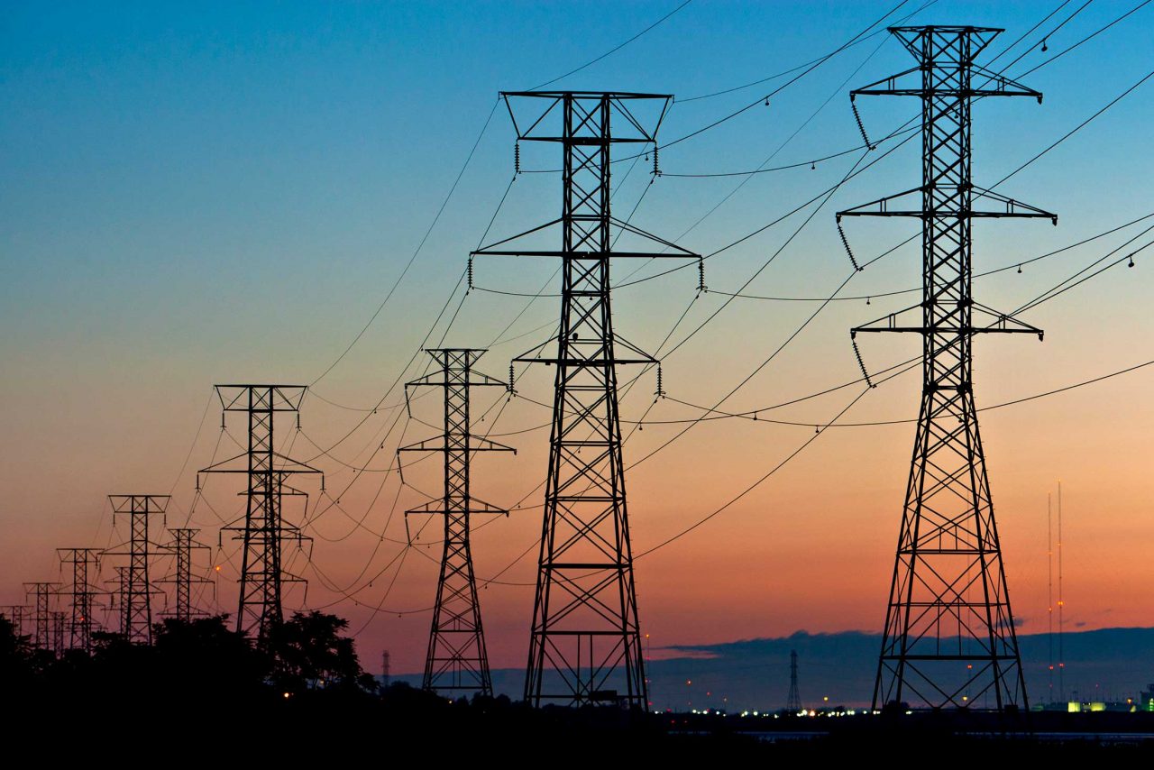Дневната тарифа на тока за бита ще нарасне средно с