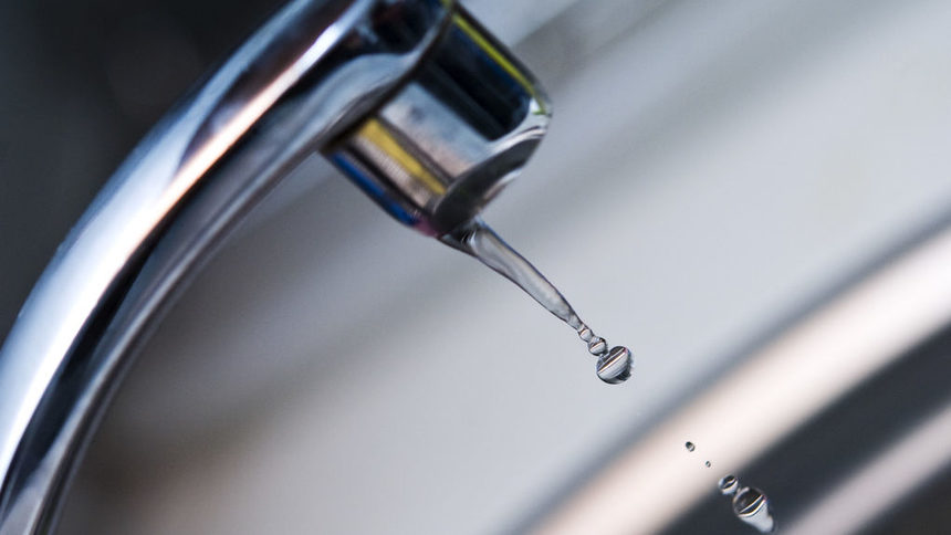 Увеличението на цената на питейната вода в област Бургас с