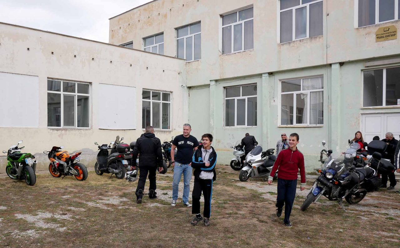 Софийски мотористи Да дарим усмивка Роман (4)