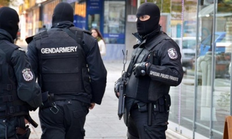 Изненадваща акция на полицията в Гоце Делчев и криминалисти от