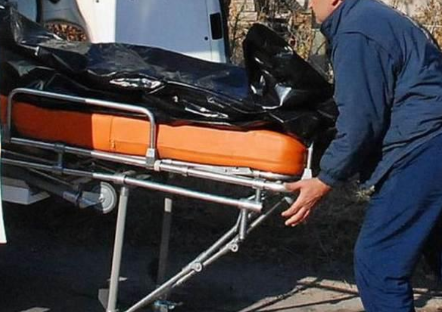 Починал мъж е открит встрани от пътя между село Васил