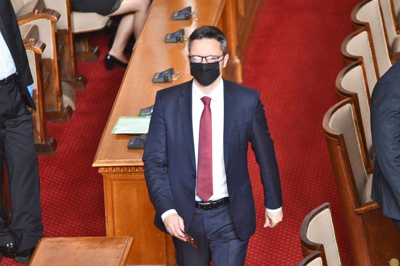 Парламент, Кристиан Вигенин