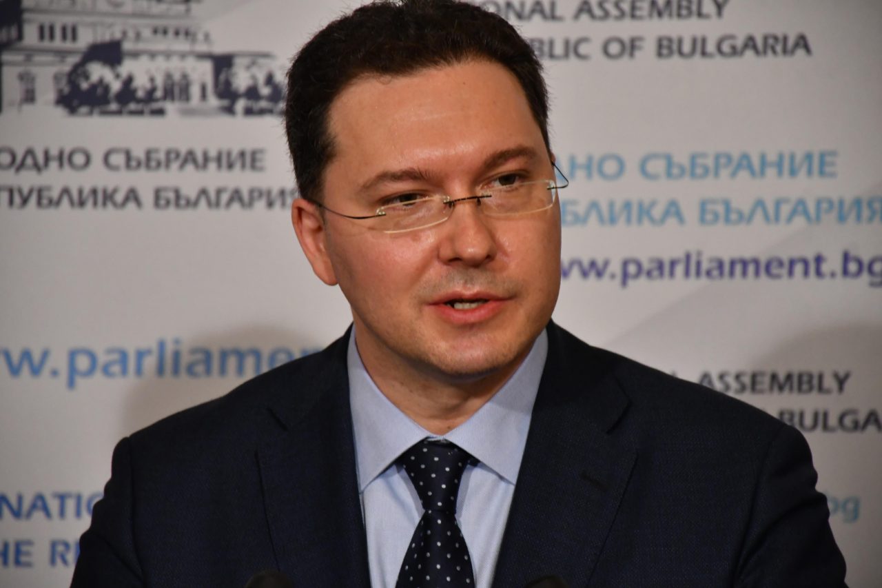 Кандидатът за премиер на ГЕРБ Даниел Митов 1