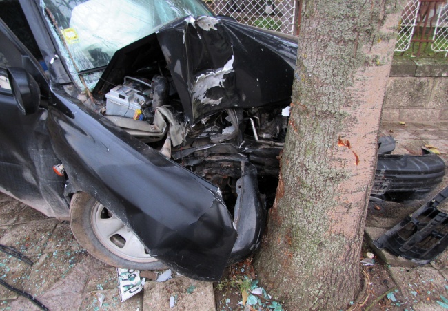 74 годишен шофьор загина на място след тежка катастрофа В събота