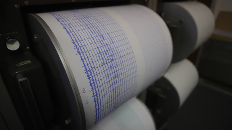 Земетресение е регистрирано малко след 15 часа в неделя край