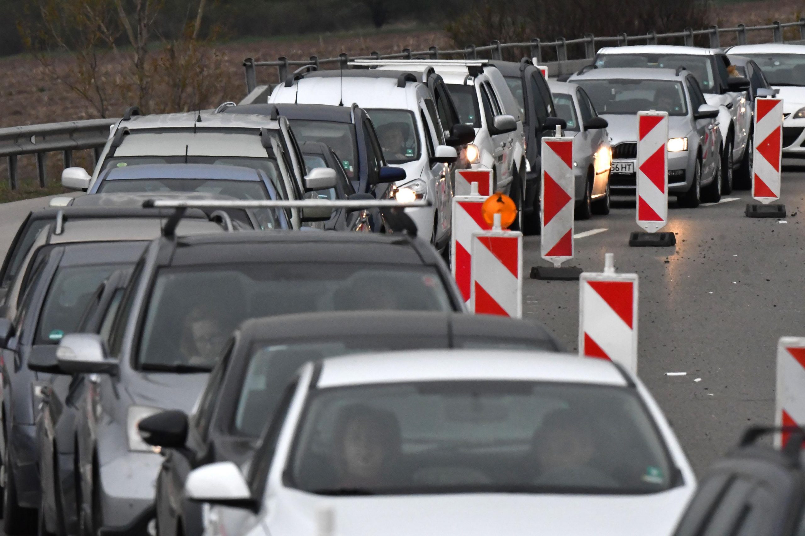 Тапите по автомагистрала Струма в посока от и до Гърция