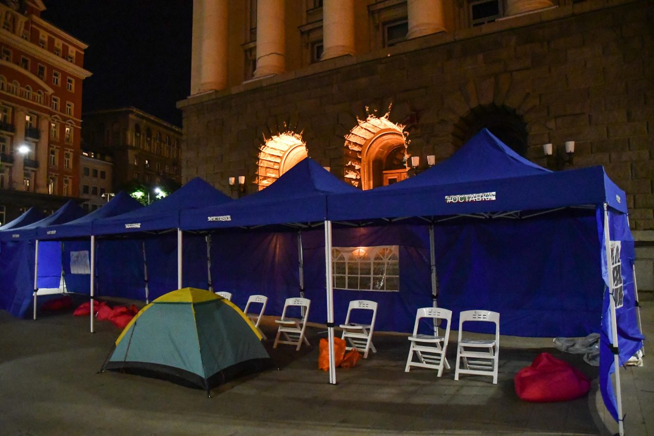 протест, палатки