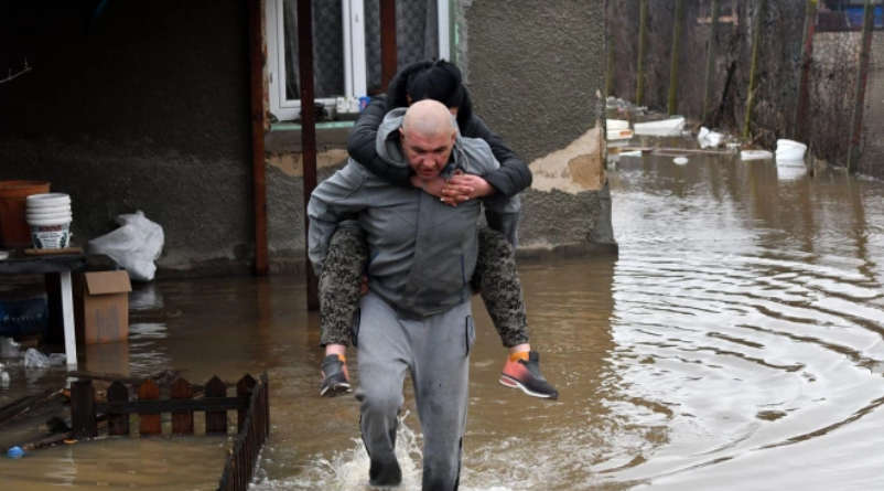 Обявено е частично бедствено положение в Етрополе след проливния дъжд