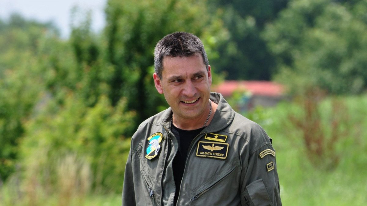 Съпругата на загиналия военен пилот край Шабла Валентин Терзиев изрази