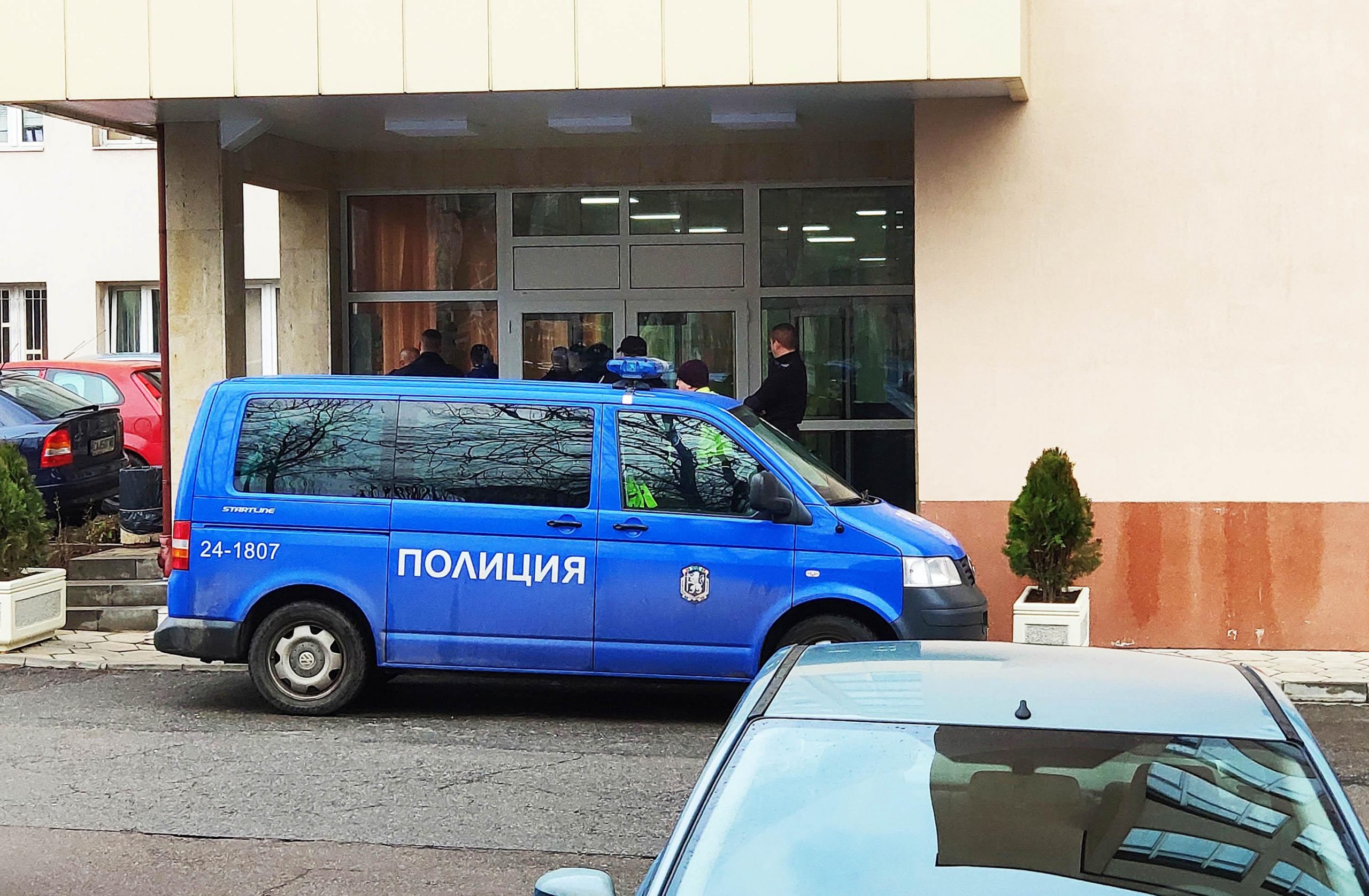 Неизвестни лица са нахлули в къщата на смолянския бизнесмен Здравко