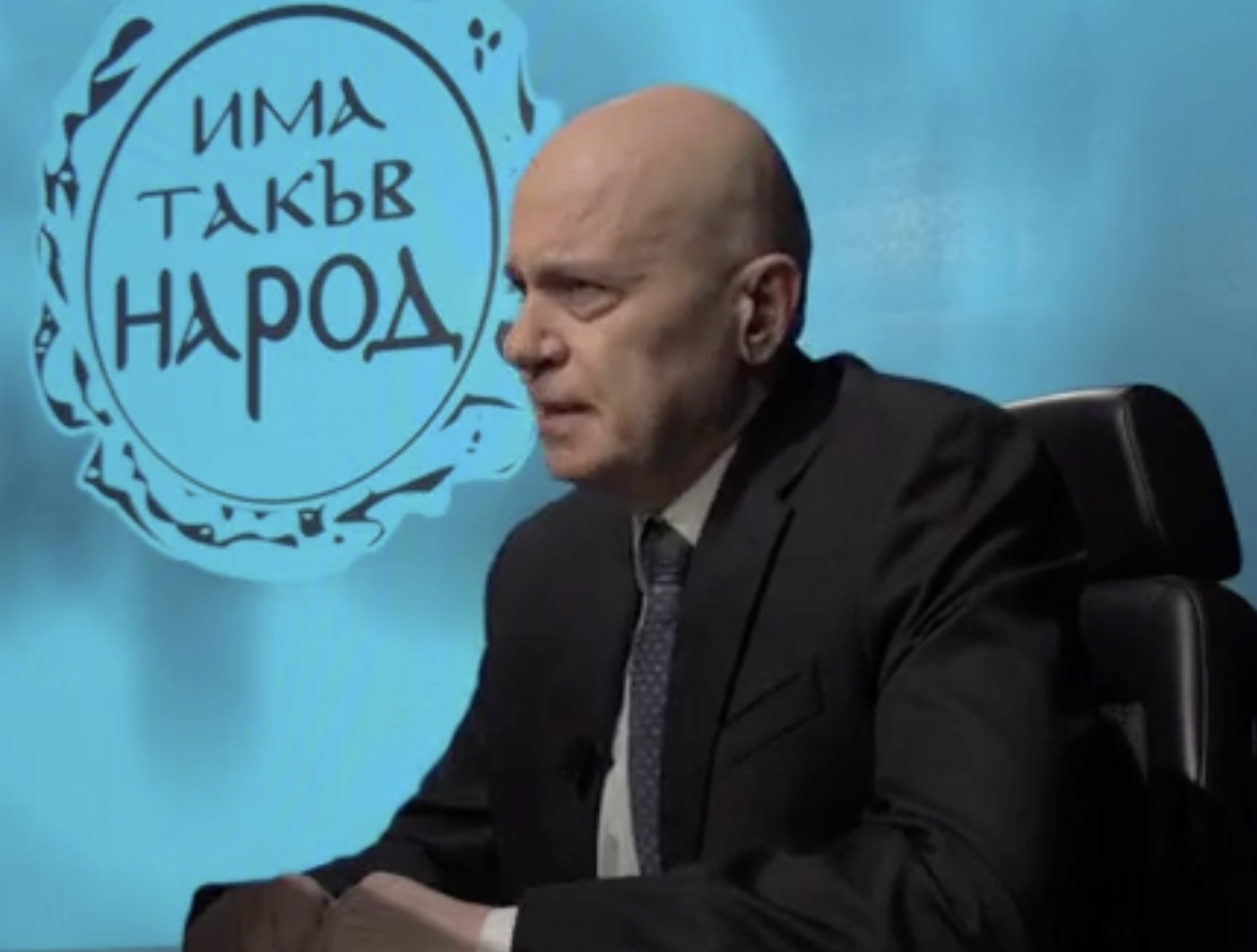Слави Трифонов може да реши бъдещето на коалицията В момента той