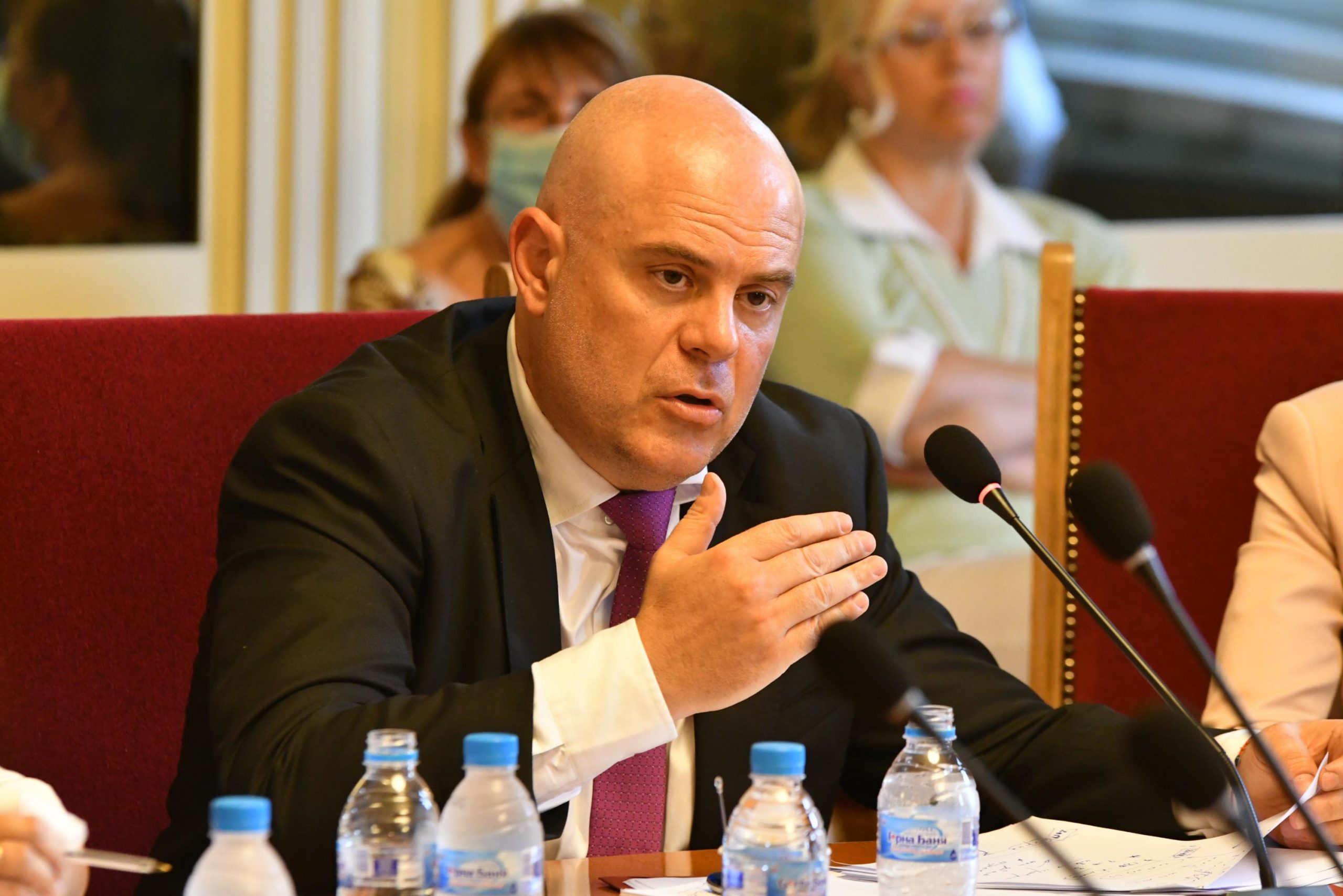 Българската прокуратура е изключително притеснена последните месеци че сериозно се
