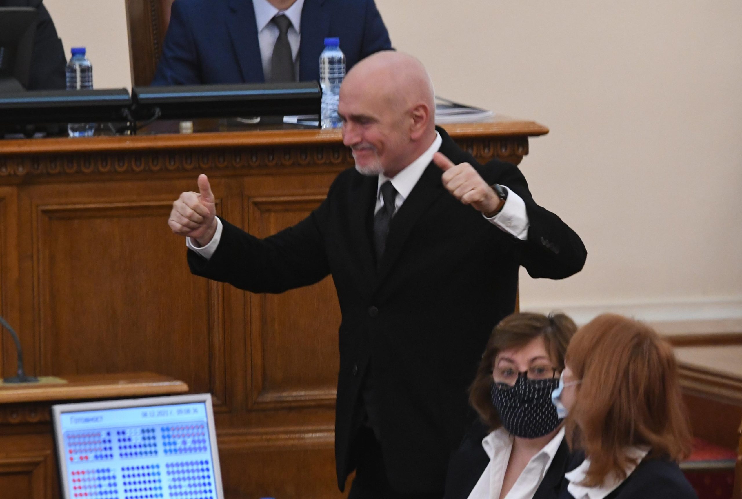 Николай Събев собственик на Еконт министър на транспорта възропта срещу