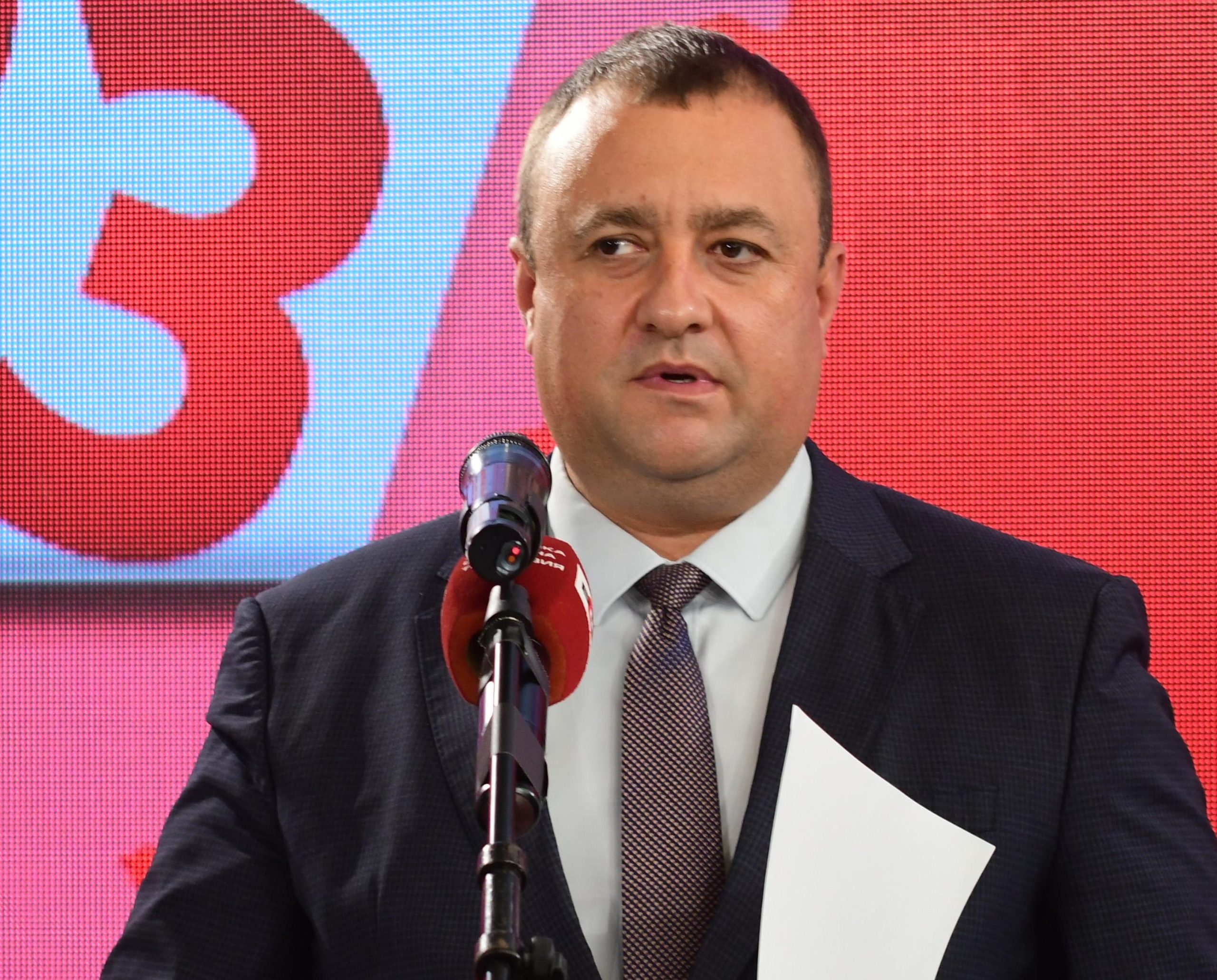 Един от четиримата министри на БСП в кабинета в 8222 Петков 8220