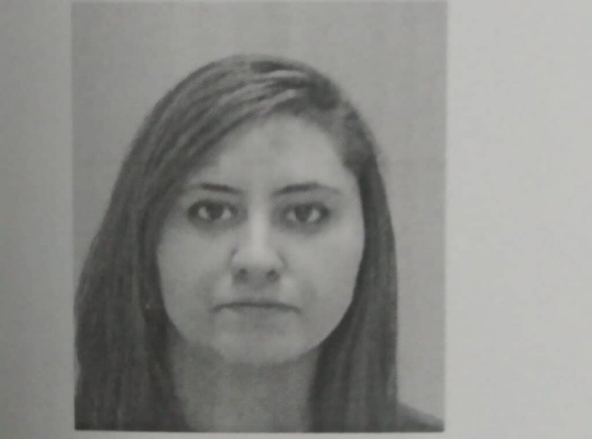 МВР пусна снимка на жената намушкала сестра си с нож