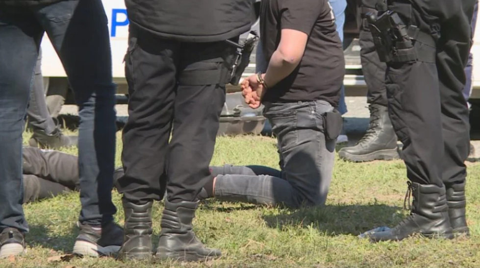 Полицията в Благоевград задържа 31 годишен мъж от града за разпространение