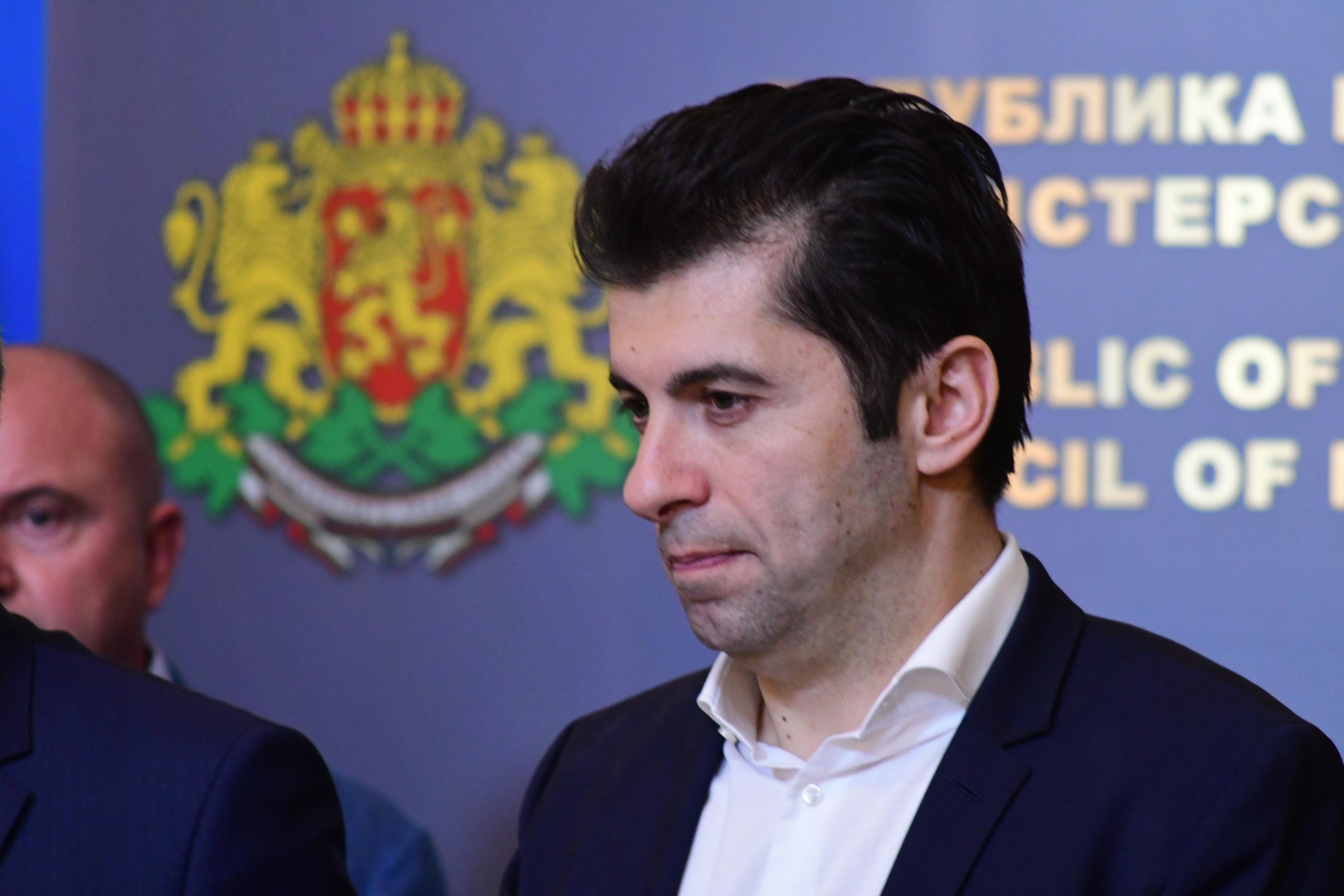 Политическа партия МИР Морал Инициативност Родолюбие настоява за незабавната оставка