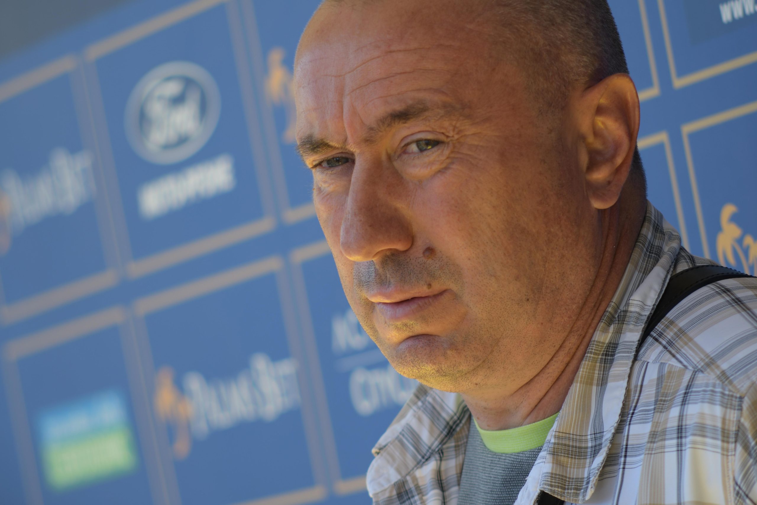 Треньорът на Левски Станимир Стоилов определи група от 18 души