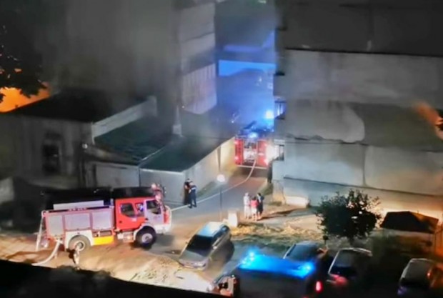 Взривове разтърсиха жилищен квартал в Свищов Има и обгазяване на