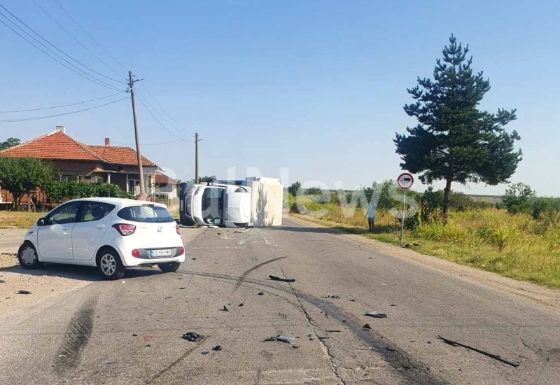 Тежка катастрофа е станала преди минути във видинско село съобщава