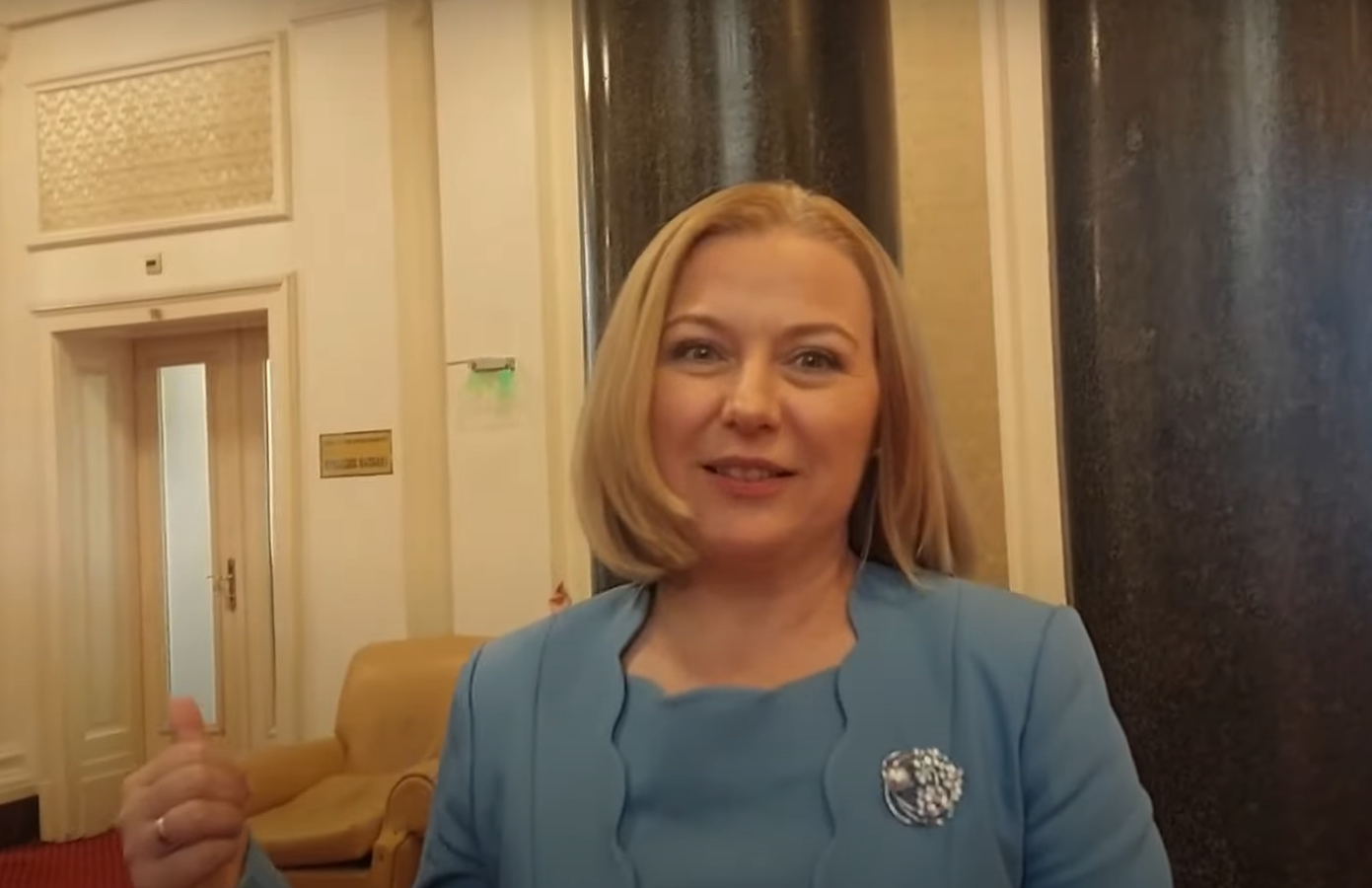 Министърът на правосъдието Надежда Йорданова в гоненица в парламента с