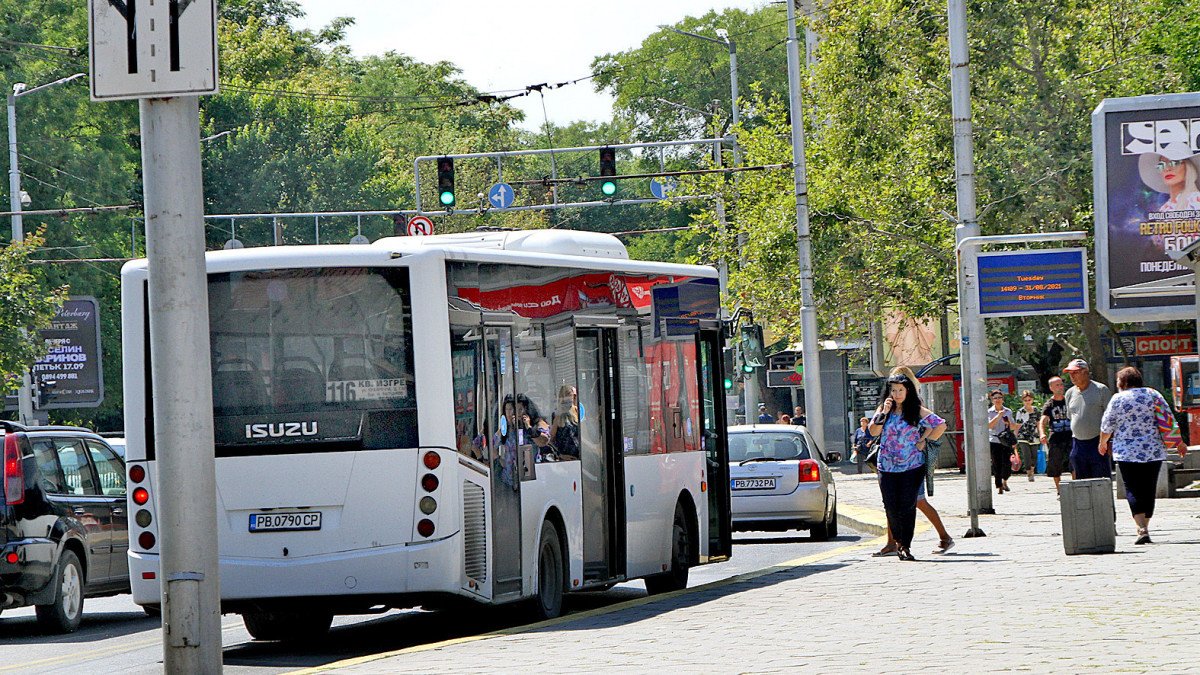 Електронното таксуване в градския транспорт в Пловдив което трябваше да