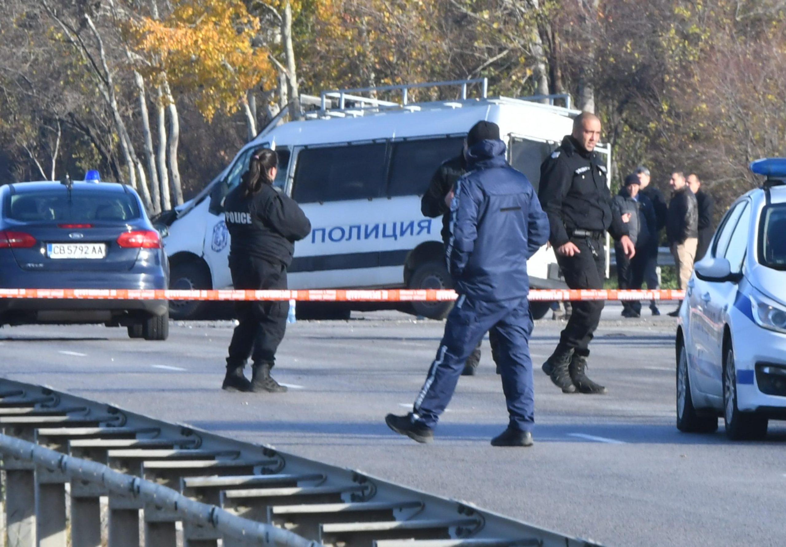 Полицията залови поредните нелегални мигранти, този път в Карлово. Екшънът
