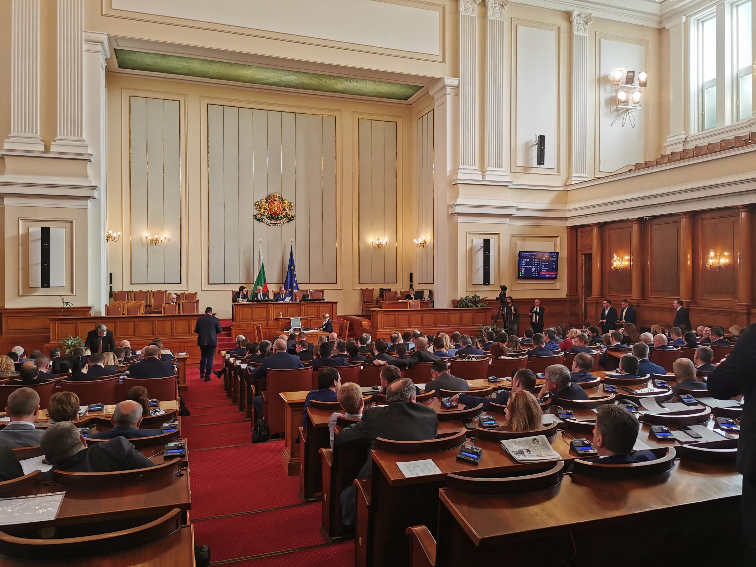 Освобождаването на председателя на Сметната палата Цветан Цветков влезе извънредно