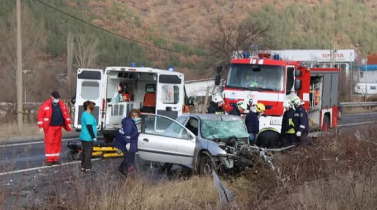 Шофьор загина в пътен инцидент на пътя София Варна Инцидентът е