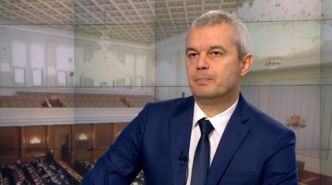 Лидерът на Възраждане“ Костадин Костадинов изрази публично недоволството си от