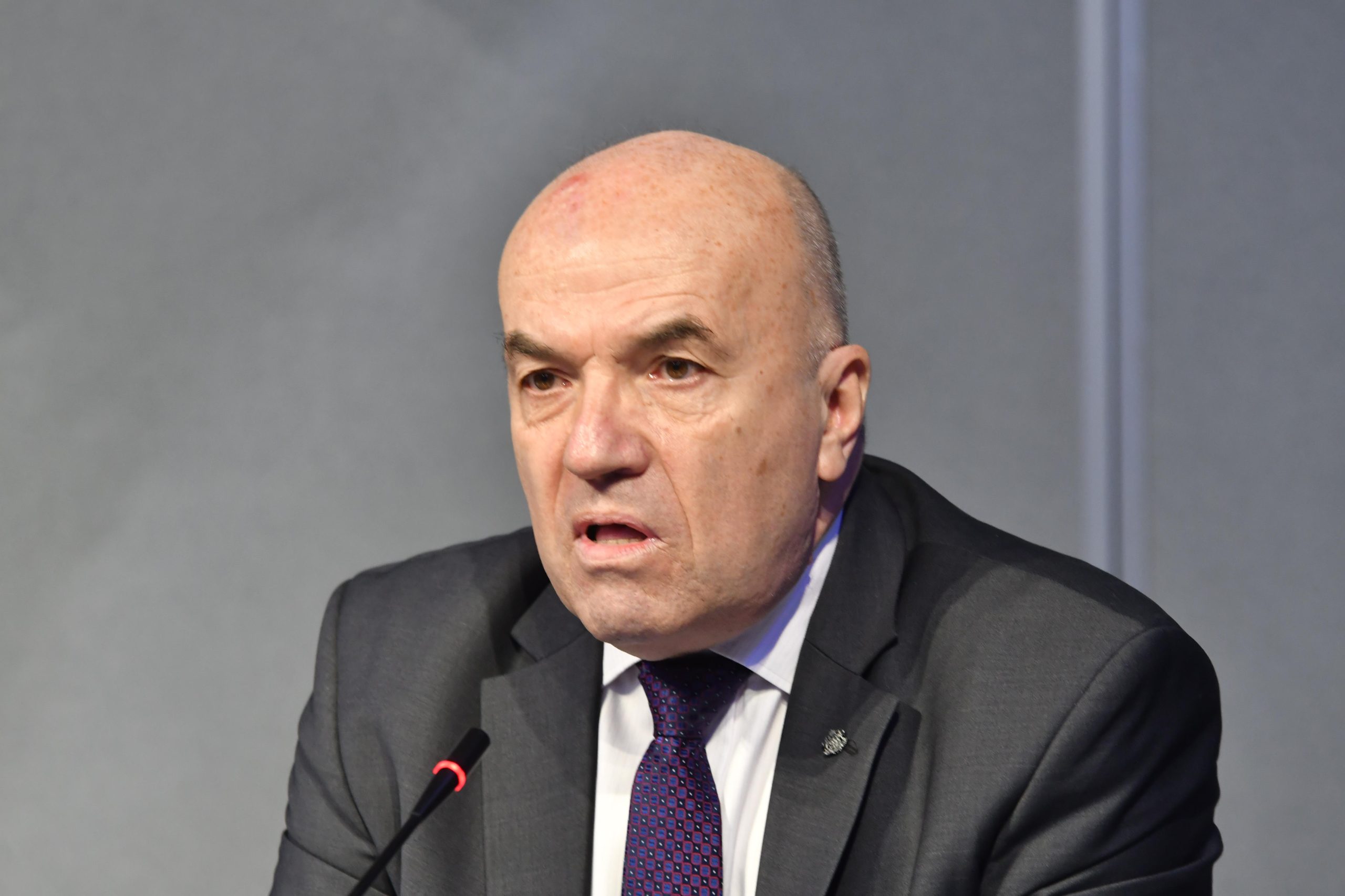 Външният министър на България Николай Милков е изпратил поздравителна телеграма
