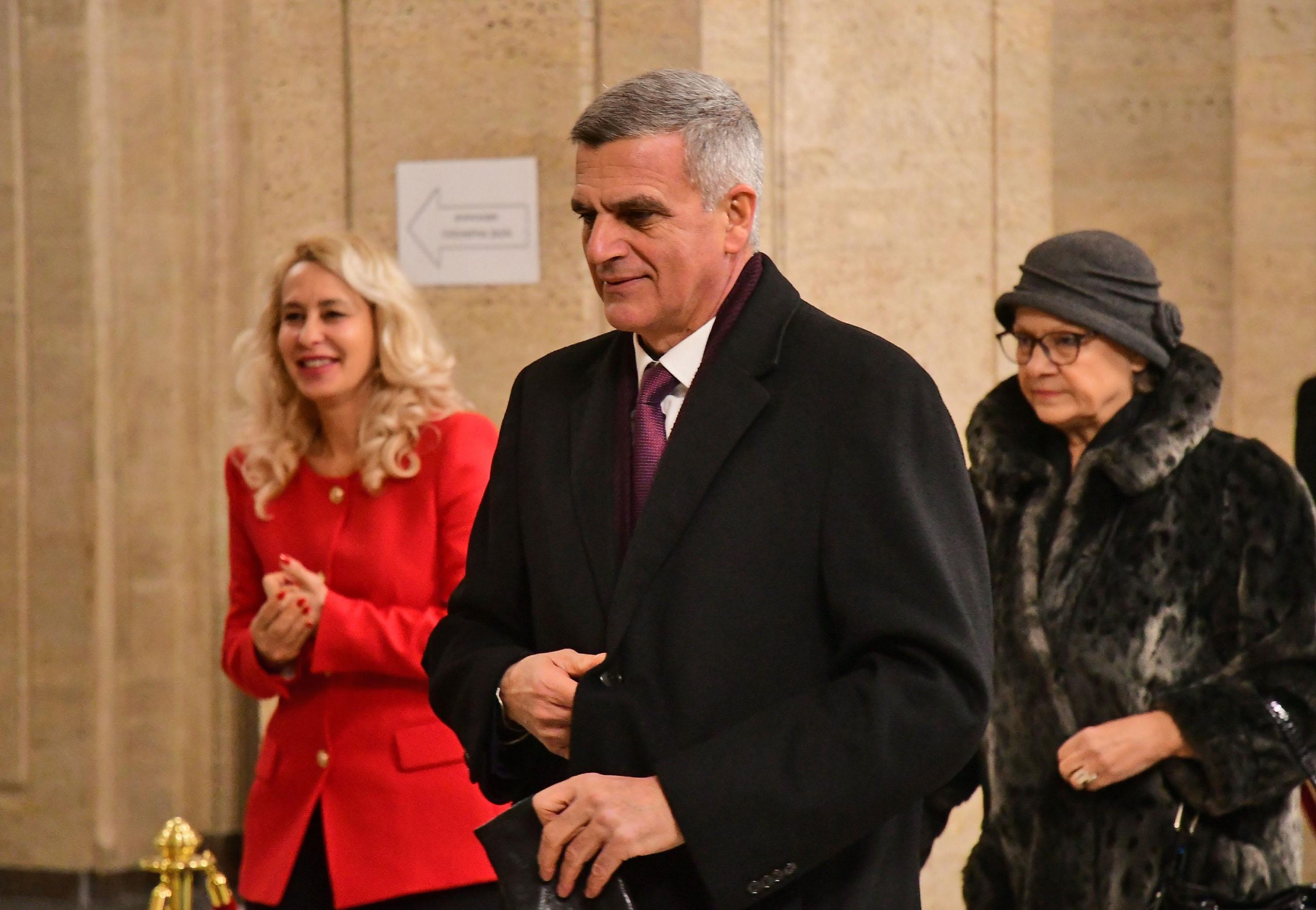 ВМРО БНД води преговори с партията на Стефан Янев – Български