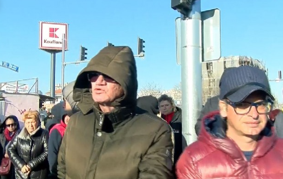 Протест затвори пътна артерия в Пловдив предава Plovdiv24 bg Става дума