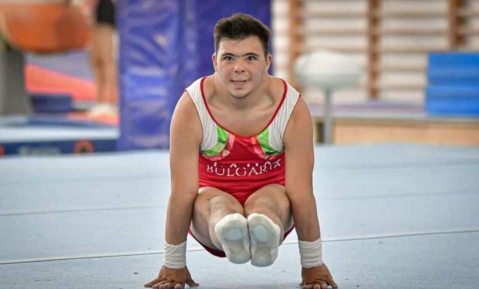 Емилиян Костадинов спечели сребърен медал в шестобоя от турнира по