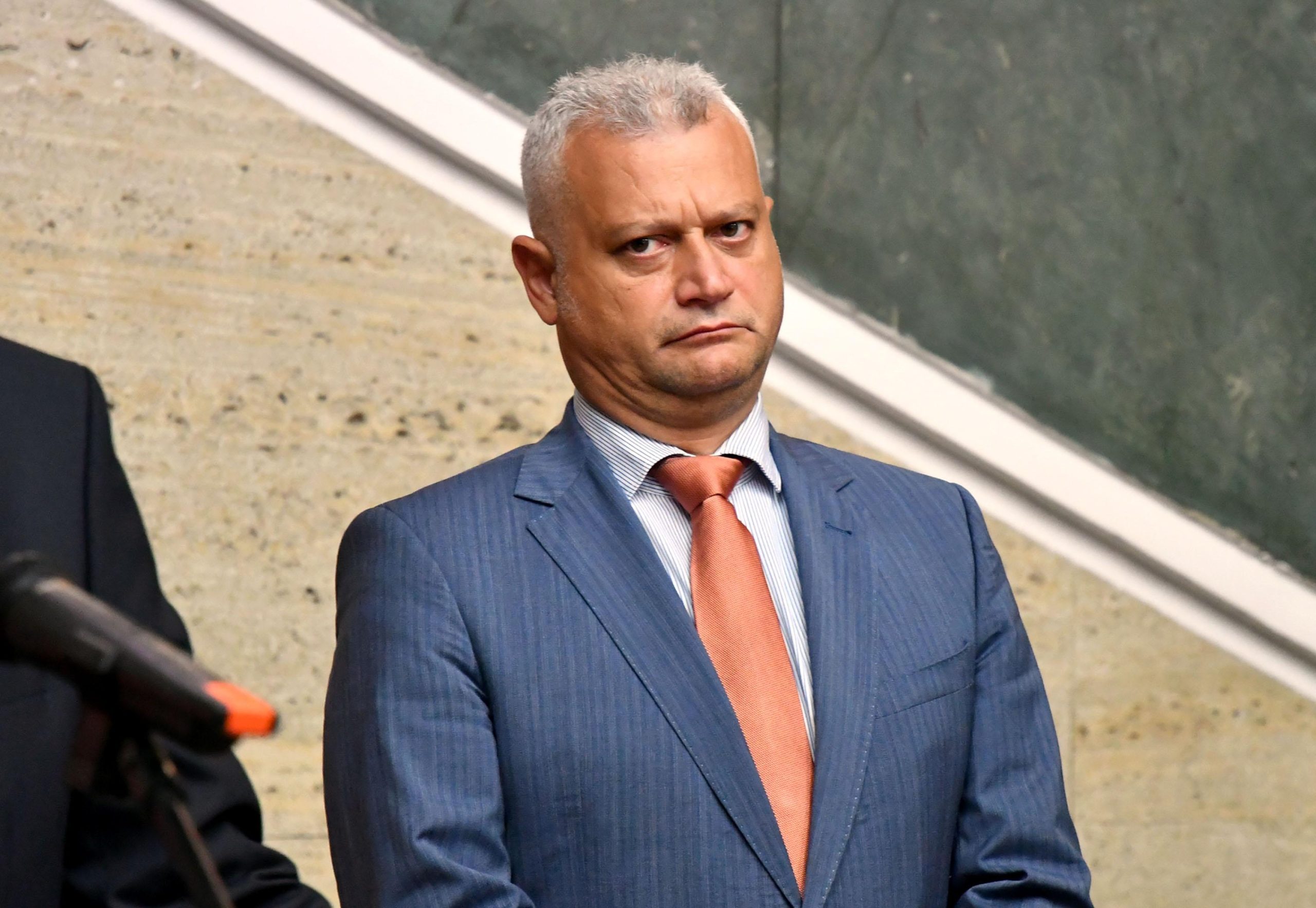 Емил Дечев е член на Съюза на съдиите в България