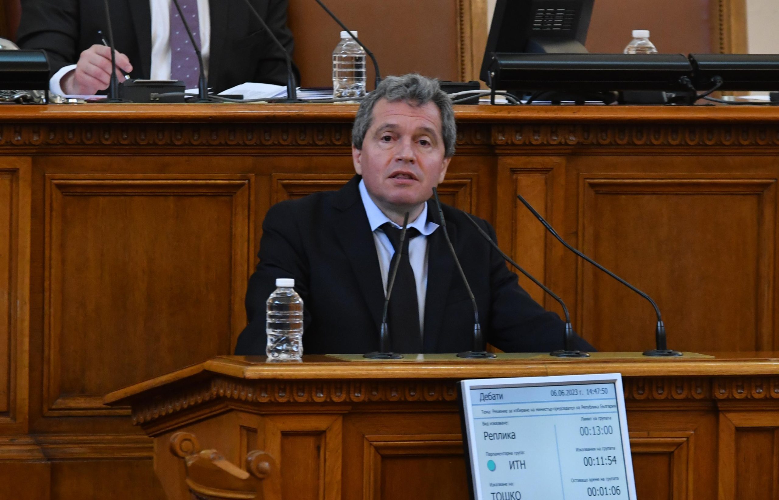 Тошко Йорданов обвини Кючук, че е премахнал от проекто доклада