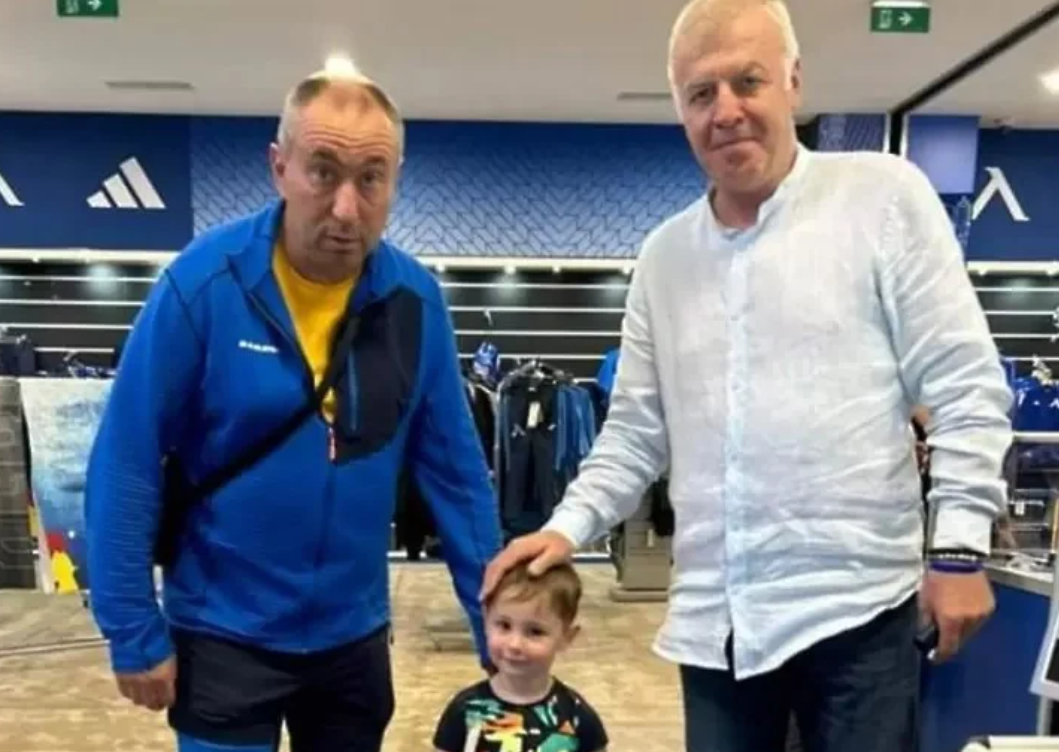 Бившият треньор на Левски Станимир Стоилов се появи на Герена