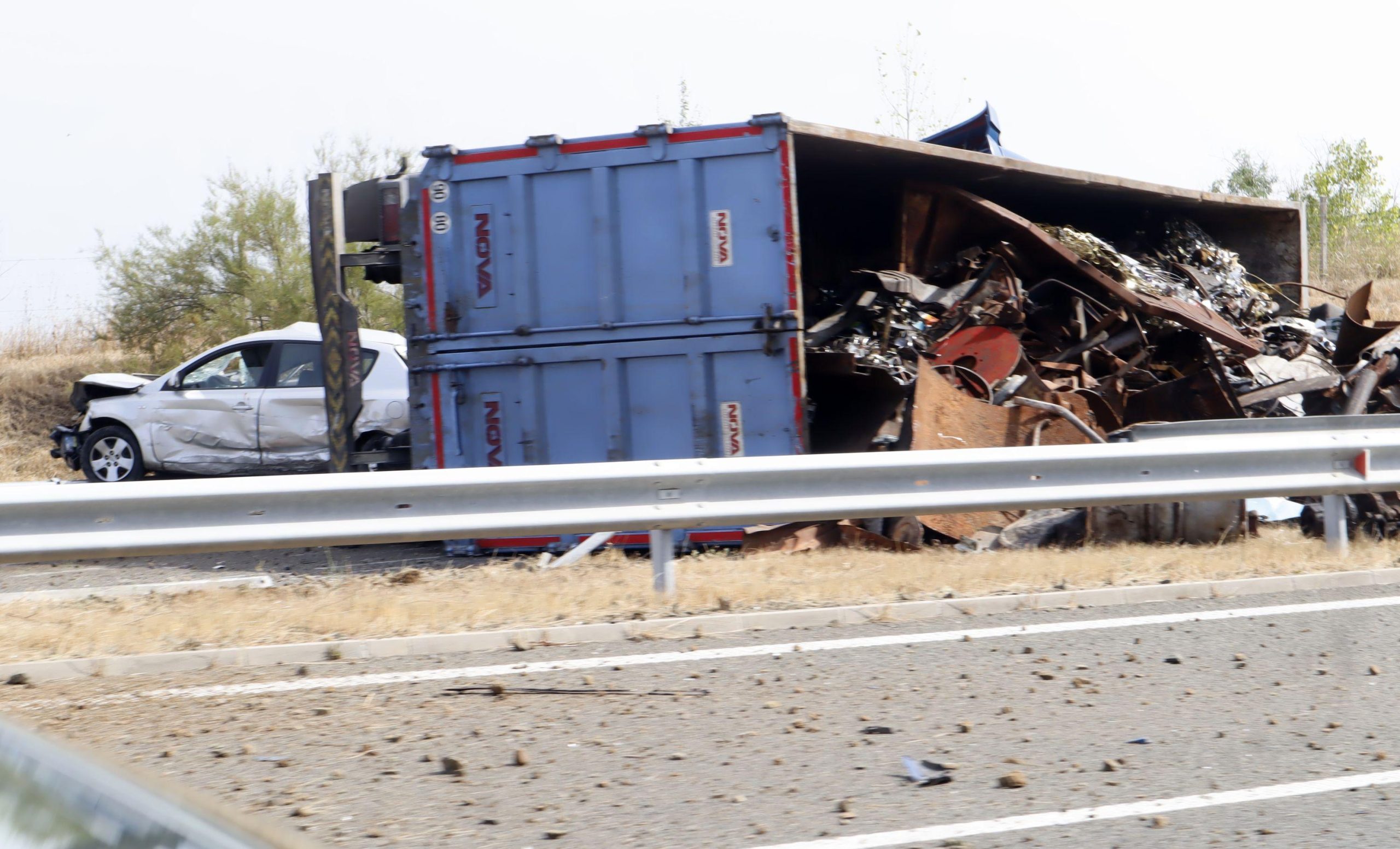 Два камиона са се ударили в района на 133 ти км