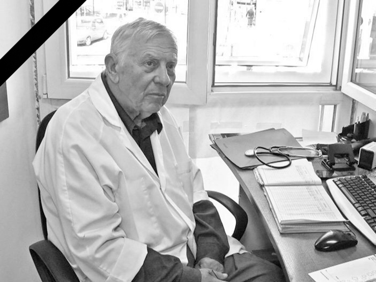 Късно снощи на 84 годишна възраст почина гастроентерологът д р Здравко Андронов