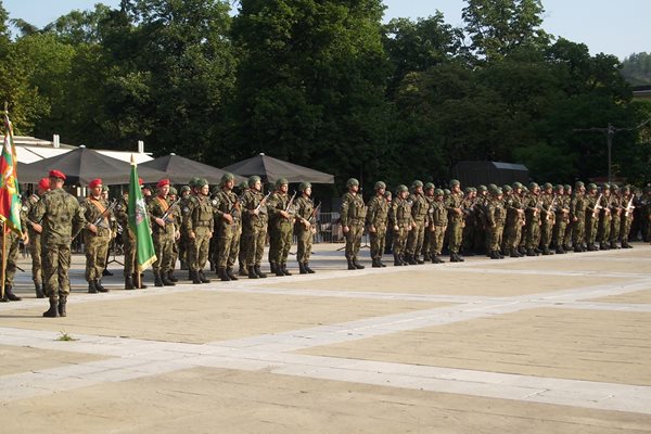 112 наши военни заминават на мисия в Косово В Благоевград