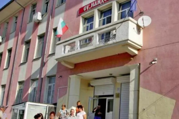 Директорът на СУ Найден Геров в Пловдив е освободен със