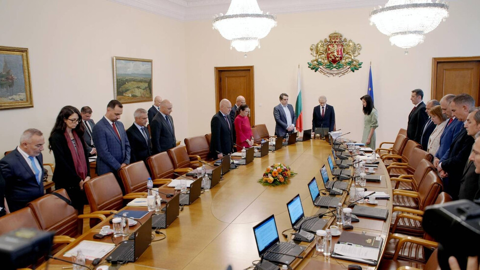 Министрите от кабинета Денков Габриел обявиха 8 септември за Ден