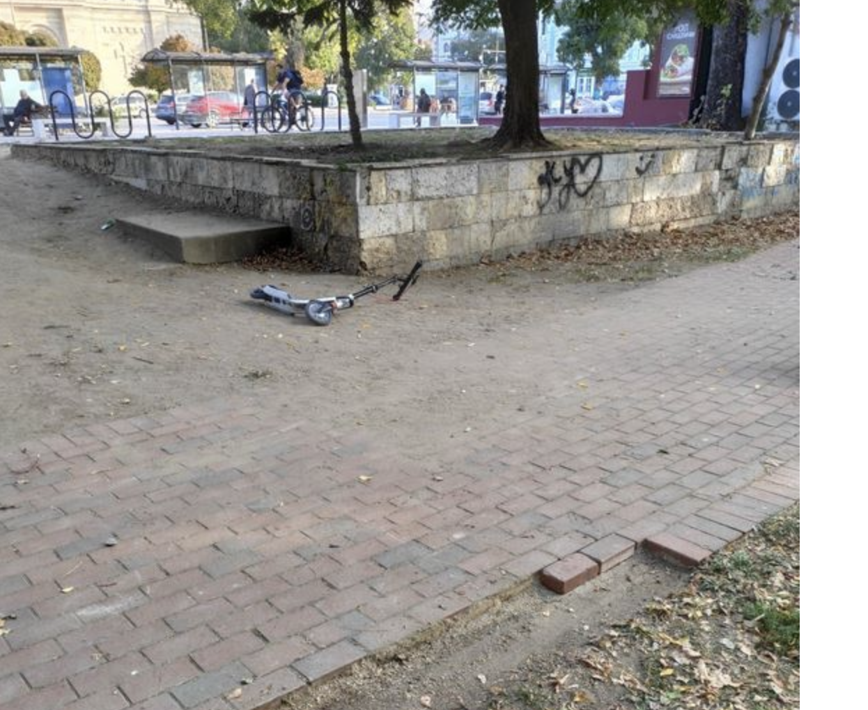 Мъж живеещ във Варна изрази възмущението си от безразличието на