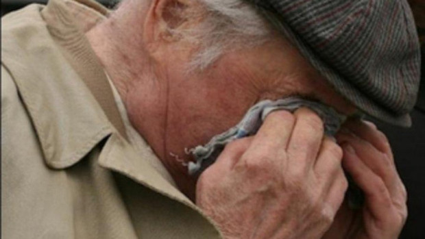 Възрастен мъж от Варна е загубил чантата си в кв