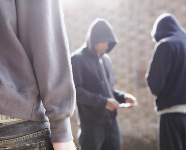 Заловиха петима тийнейджъри за грабеж и побой в Пловдив Случаят