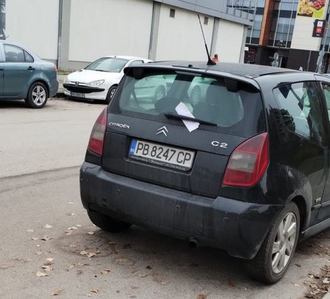 Пловдивски шофьор чиято паркирана кола била блъсната сподели история за