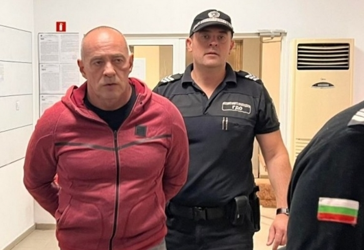 51 годишният Веселин Вълчанов от Враца обвинен за помагач на съгражданина
