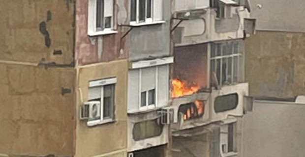 Избухна пожар в Тракия в жилищния блок който е на