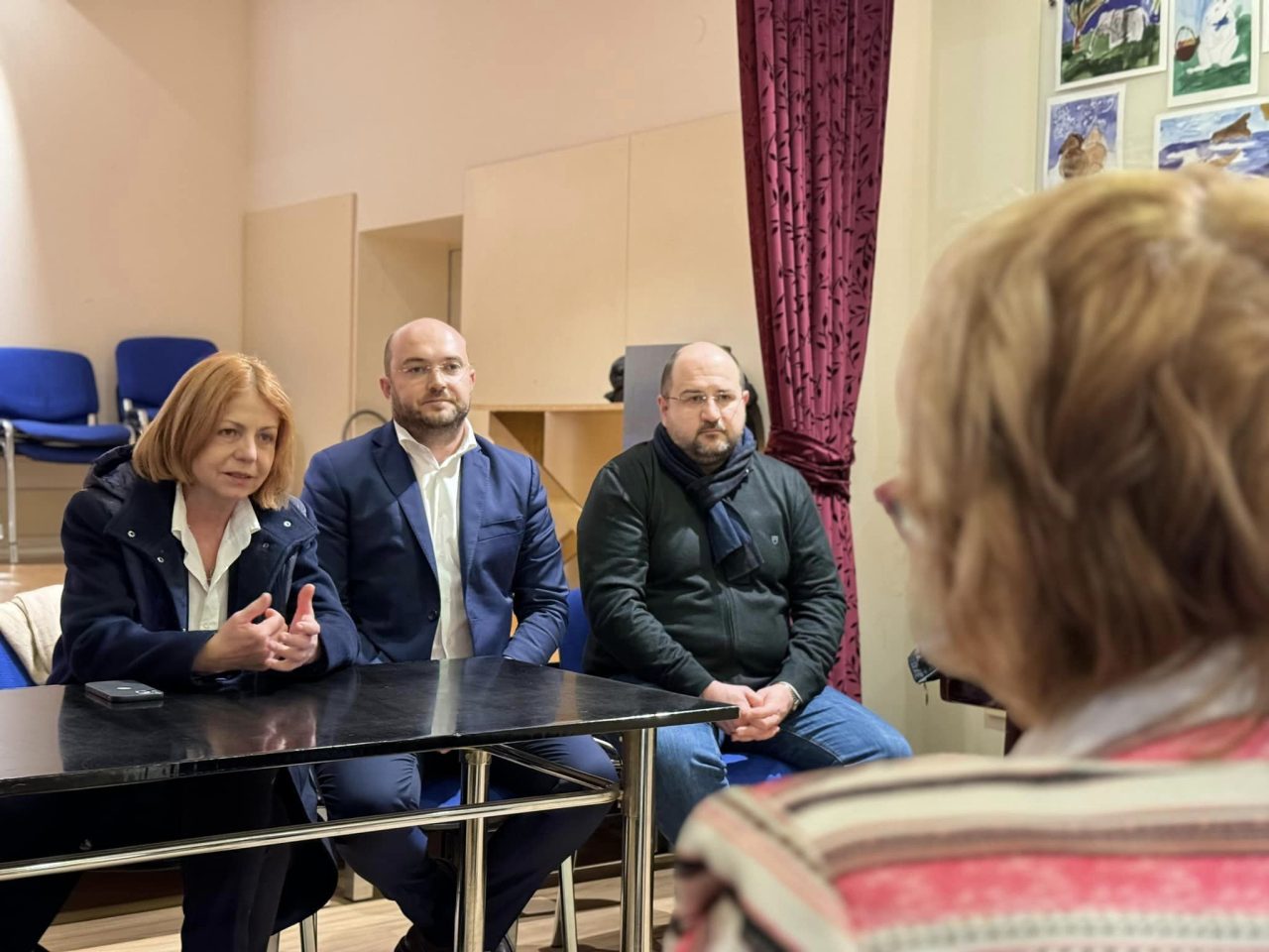Членове и симпатизанти на ГЕРБ в район “Лозенец проведоха дискусия