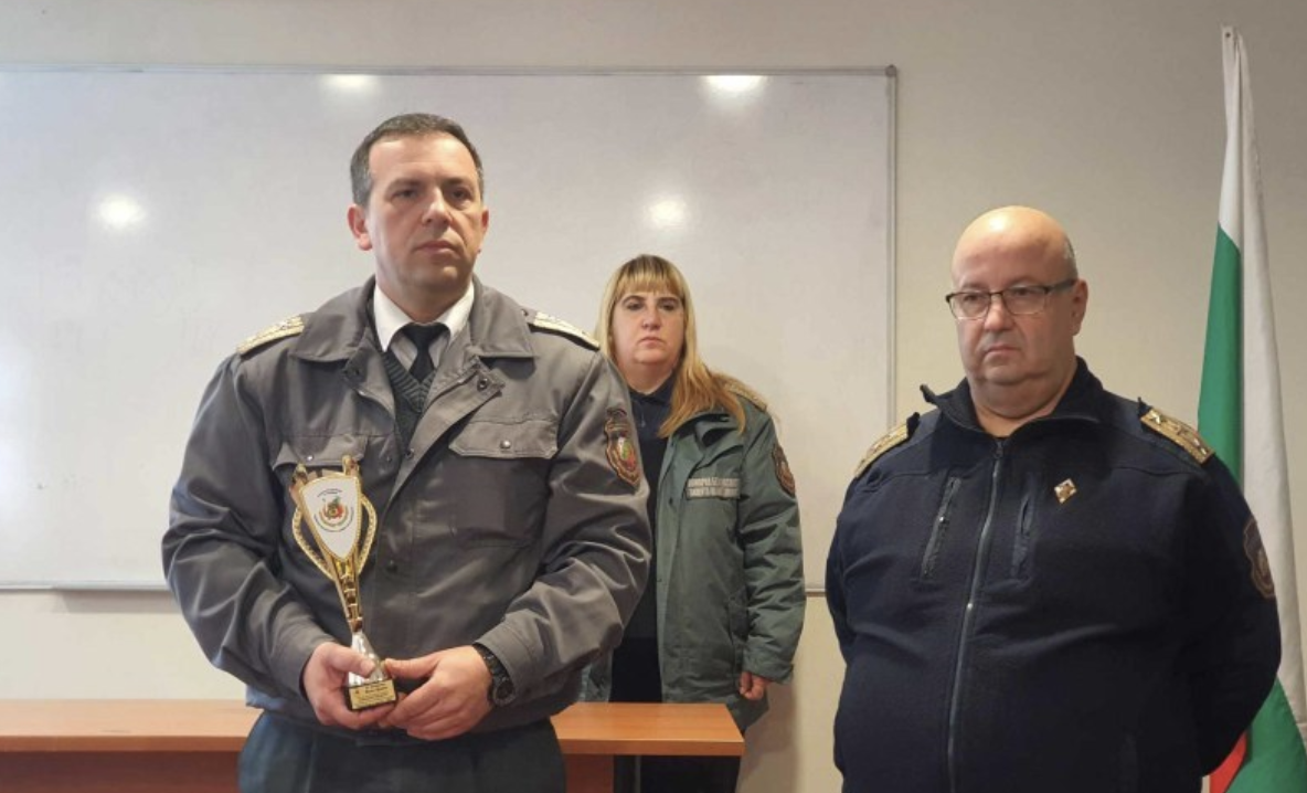 Директорът на пловдивската пожарна комисар Георги Мангараков напуска поста си